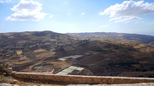  وزير البيئة يؤكد سلامة نوعية الهواء في منطقة العراق بمحافظة الكرك 