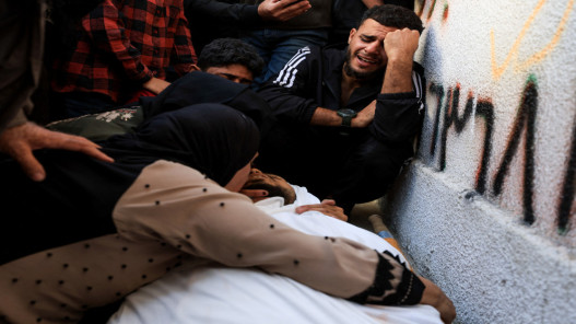  شهيدان ومصابون بنيران الاحتلال الإسرائيلي في غزة 