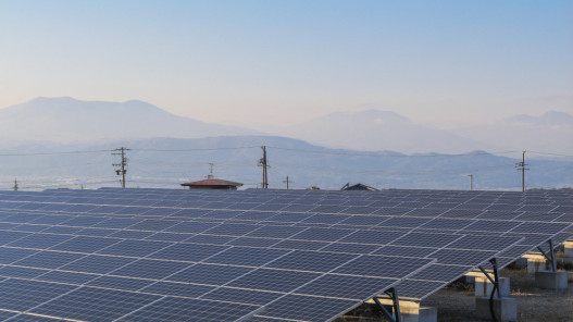  اتفاقية لتركيب أنظمة تسخين المياه بالطاقة الشمسية في 33 مستشفى حكومي 