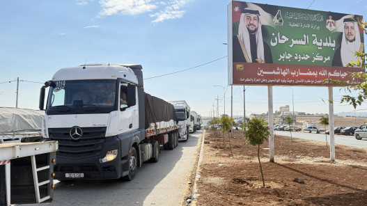  الأردن يسير قافلة مساعدات جديدة إلى سوريا 