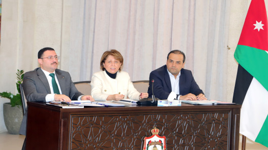  تدريب 5320 موظفا حكوميا على نظام إدارة وتقييم الأداء الوظيفي 