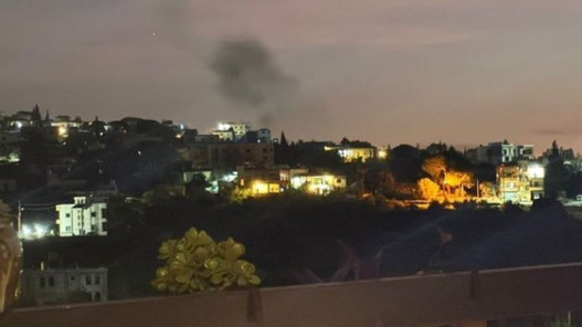  إسرائيل تواصل غاراتها على جنوب لبنان 