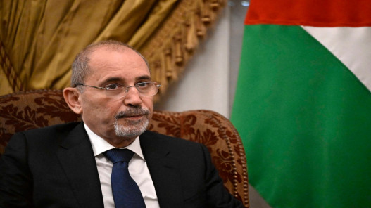  وزير الخارجية يبدأ زيارة عمل إلى الرياض 