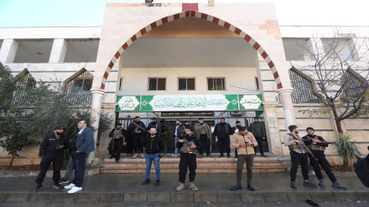  مجموعة "سرايا أنصار السنة" الإرهابية تتبنى تفجير المسجد في حمص 