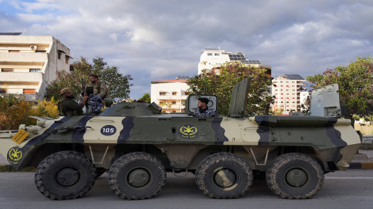  فرض حظر تجول ليلي في مدينة اللاذقية السورية عقب أعمال عنف 