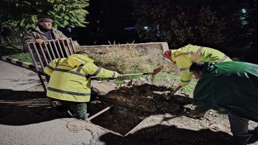  بلدية جرش الكبرى تتعامل مع عدة ملاحظات تركزت على تجمعات مائية وانجرافات في التربة 