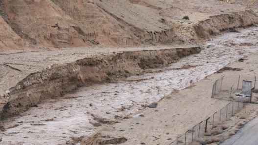  وزارة الإدارة المحلية تصنّف الكرك والطفيلة ضمن المناطق الحمراء في خرائط الإنذار المبكّر 