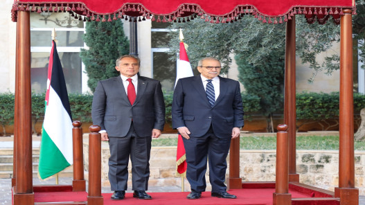  رئيس الوزراء اللبناني: العلاقة بين لبنان والأردن ثابتة وليست موسمية 