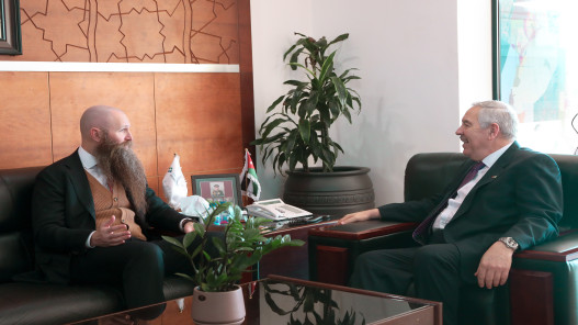  بحث التعاون بين "العقبة الخاصة" والسفارة الأميركية 