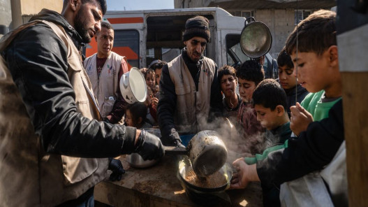  بعد 100 يوم على وقف إطلاق النار في غزة: برنامج الأغذية العالمي يوسع عملياته 