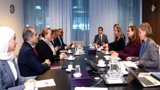  وفد وزاري يواصل جولته الأوروبية في هولندا تحضيرا لمؤتمر الاستثمار الأردني الأوروبي 