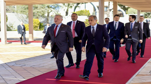  رئيس الوزراء: كل عام وجلالة سيدنا المفدّى بخير 