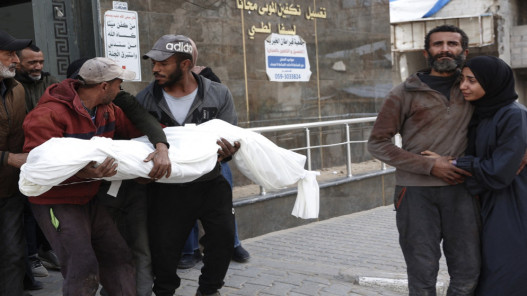  ارتفاع حصيلة الشهداء في غزة إلى 17 الأربعاء 