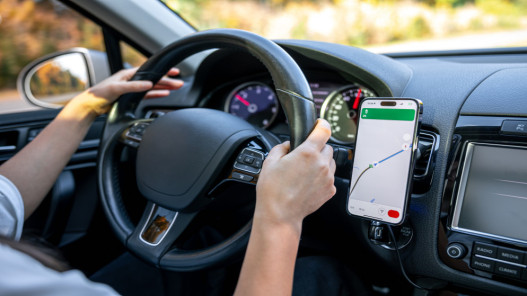  توجه لشمول سائقي التطبيقات الذكية في الضمان الاجتماعي 