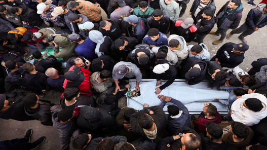  ارتفاع حصيلة الشهداء في قطاع غزة إلى 72,037 