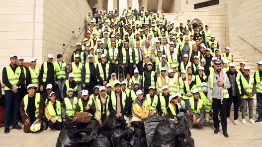  "الأوقاف" تطلق فرقا تطوعية للحد من الإلقاء العشوائي للنفايات 