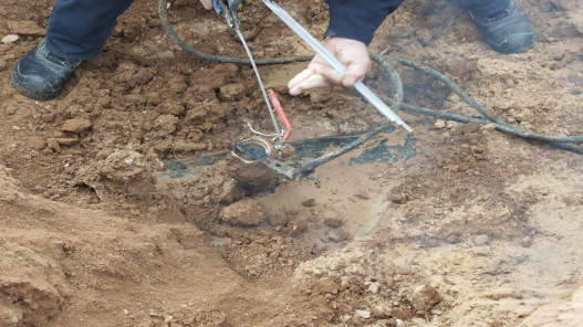  حملة أمنية لضبط اعتداءات على خطوط مياه في الموقر   