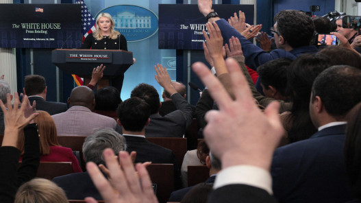  البيت الأبيض: من "مصلحة" كوبا إجراء تغييرات كبيرة في القريب العاجل 