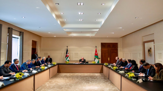  الملك يلتقي مع أعضاء مجلس نقابة الصحفيين الأردنيين 