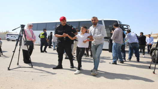  خلال عام.. 635 طفلا و 1598 مرافقاً لهم نقلهم الأردن من غزَّة في رحلة علاج يقودها الجيش العربي  