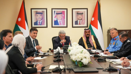  وزير النقل يترأس اجتماعا لبحث مخالفات وسائل النقل 