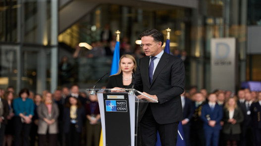  حلف الناتو: أوكرانيا لا تزال بحاجة إلى دعم عسكري ومالي وإنساني مستمر 