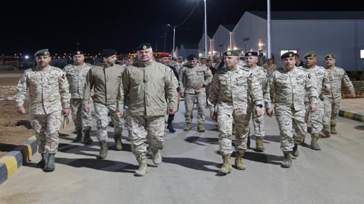  الحنيطي: تطوير القدرات الفنية والعملياتية أولوية استراتيجية للقوات المسلحة 