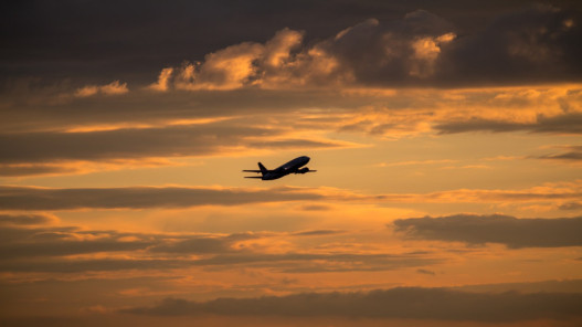  مطار إسطنبول يعلن إلغاء الرحلات المتجهة إلى طهران مساء الجمعة 