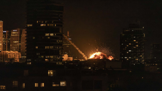  الجيش الإسرائيلي: صفارات الإنذار تدوي بعد إطلاق مقذوفات من لبنان 