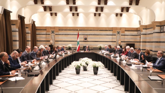  الحكومة اللبنانية تعقد جلسة طارئة الاثنين لبحث تداعيات تطورات الأوضاع 