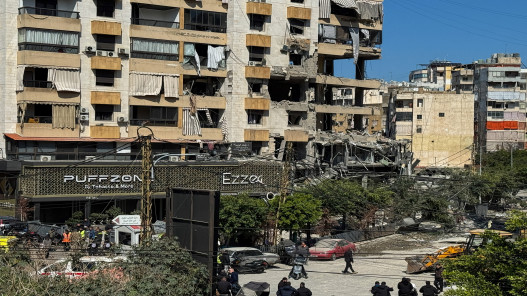  جيش الاحتلال ينذر بإخلاء مبانٍ في أكثر من 16 قرية وبلدة في جنوب لبنان وشرقه 