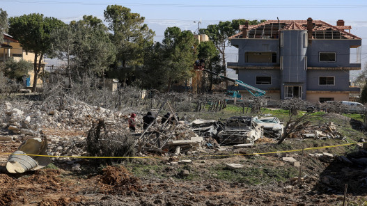  إسرائيل توافق على منح الجيش إذنا بالاستيلاء على أراض إضافية في لبنان 