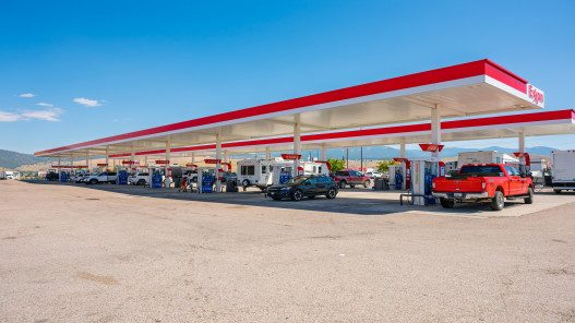  البيت الأبيض يسعى لاتخاذ إجراءات أكثر جرأة بشأن أسعار الطاقة جراء الحرب 