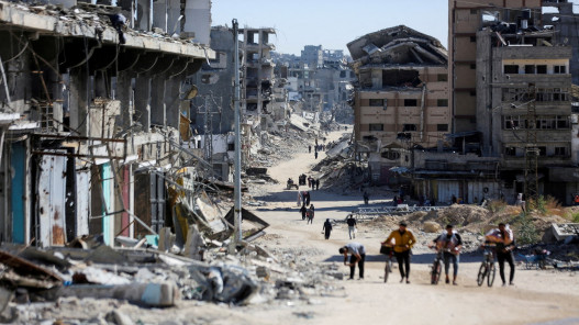  الاحتلال يواصل القصف المدفعي والبحري على قطاع غزة 