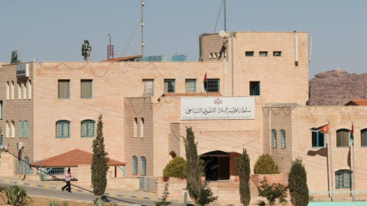  سلطة البترا تمدد فترة تجديد تراخيص الأنشطة الاقتصادية واللوحات الإعلانية لنهاية الشهر 