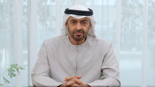  ابن زايد: لسنا فريسة سهلة والإمارات ستحمي جميع من على أرضها 