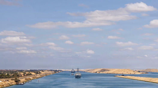  فقدان 3 بحارة إندونيسيين في غرق سفينة قاطرة إماراتية في مضيق هرمز 