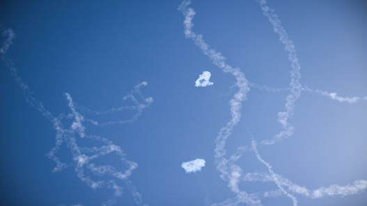  وزير الخارجية الإسرائيلي: إسرائيل لا تعاني من نقص في صواريخ الاعتراض 