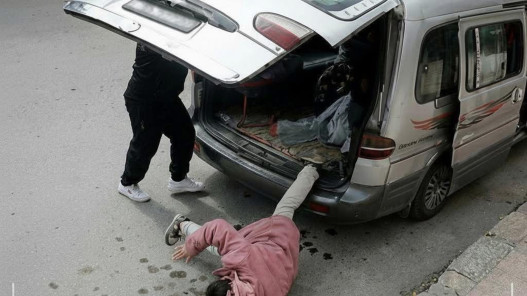  القبض على سائق اعتدى على طفلة بعد تحديد مكان وجوده 