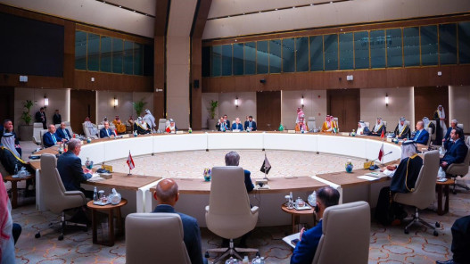  اجتماع الرياض: الاعتداءات الإيرانية لا يمكن تبريرها وللدول حق في الدفاع عن نفسها 