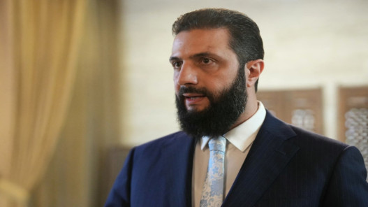  الشرع يقول إنه يعمل على إبعاد سوريا عن النزاع في الشرق الأوسط 