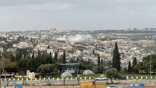  سقوط شظايا صاروخ قرب سور البلدة القديمة في القدس 