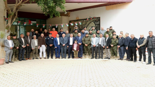  محافظ نابلس يشيد بالكفاءة والمهنية العالية التي تتمتع به الكوادر الطبية الأردنية 