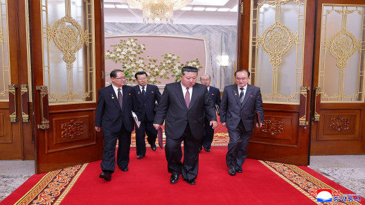  كيم: وضع كوريا الشمالية كدولة نووية "لا رجعة عنه" 