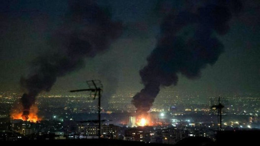  هجمات تستهدف خطوط ومحطات غاز في خرمشهر وأصفهان بإيران 