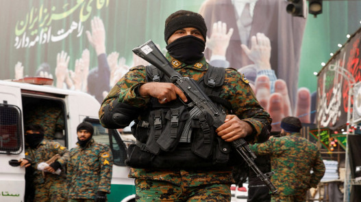  إيران تعتقل 466 شخصا بتهمة السعي لتقويض الأمن القومي بأنشطة إلكترونية 