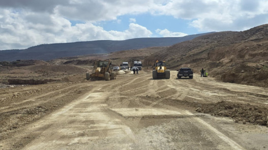  إعادة فتح وتأهيل الطريق الملوكي النافذ بين الطفيلة والكرك 