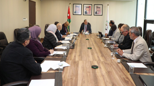  بحث التحديات التي تواجه تنفيذ مشروع المرصد الإقليمي للأمن الغذائي 