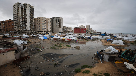  وزير الصحة الفلسطيني: غزة على حافة تفشي الأوبئة مع تصاعد خطر القوارض 