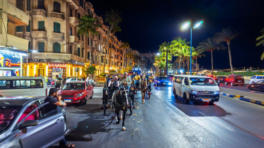  مصر ترفع أسعار بعض شرائح الكهرباء التجاري والمنزلي الشهر الحالي 